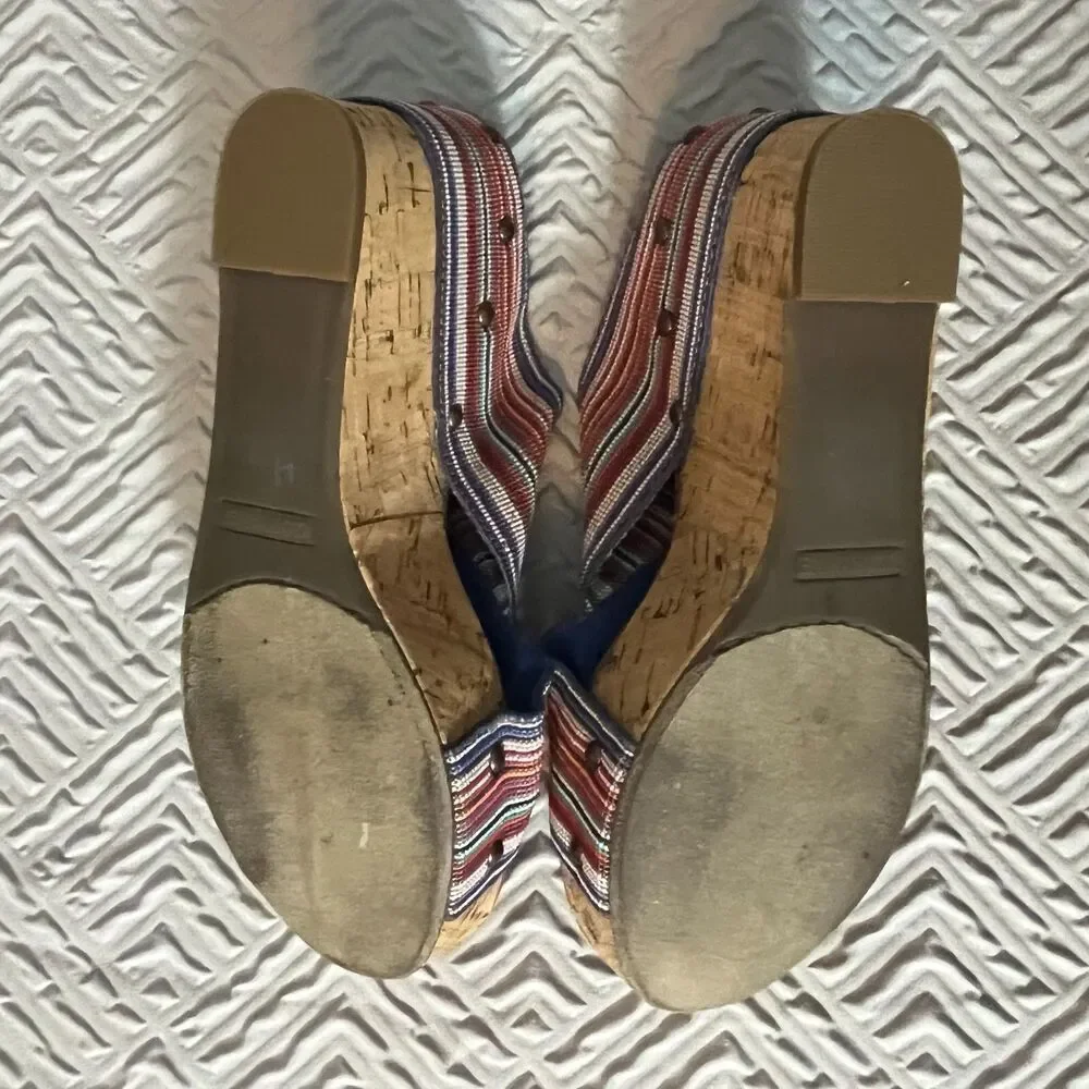 Crown Vintage Multicolor Sandals Womens 8M Crisscross Wedge Cork Fabric Summer